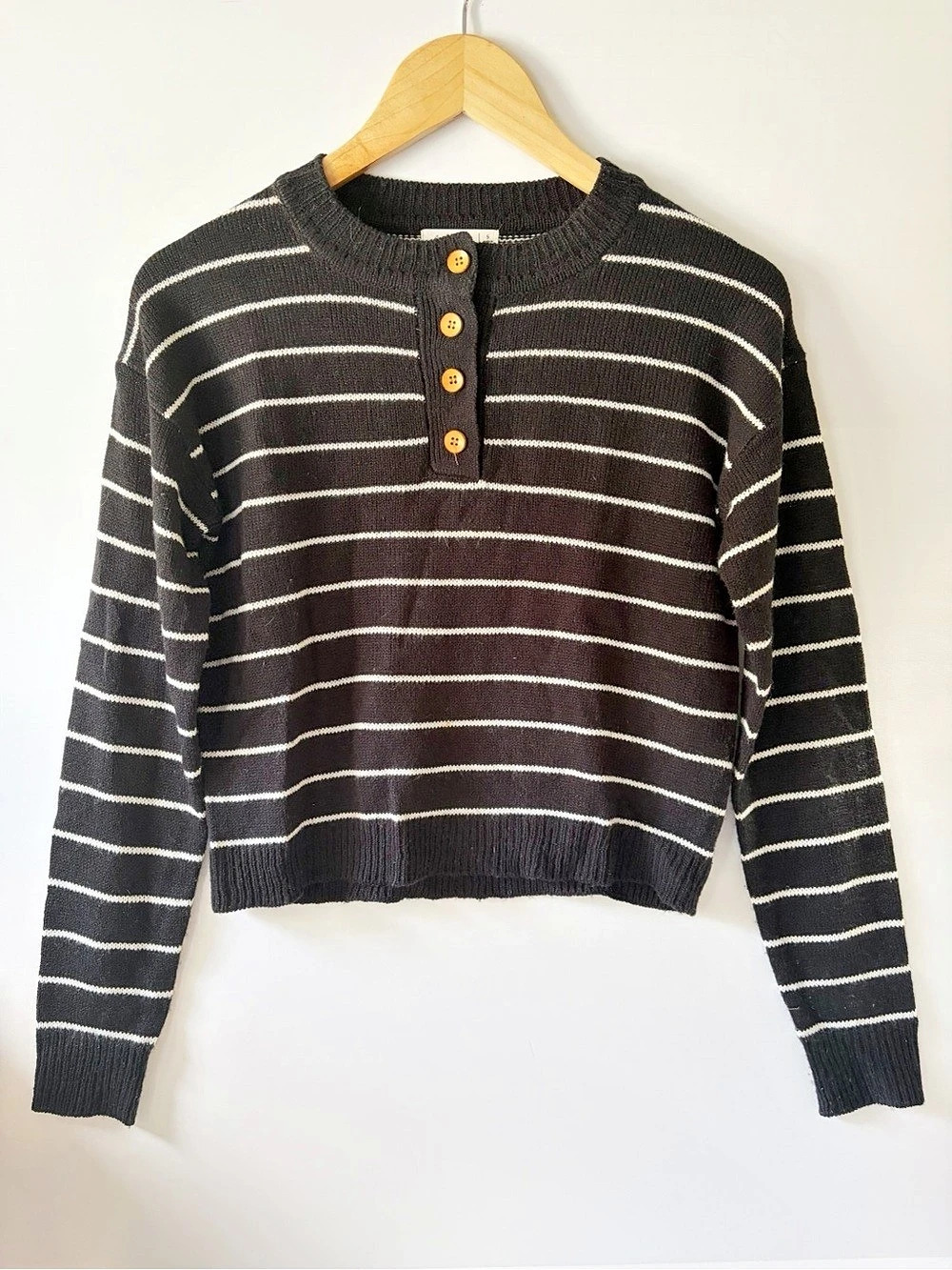 Active USA Black Striped Sweater in Black & White with Henley Buttons Size Small